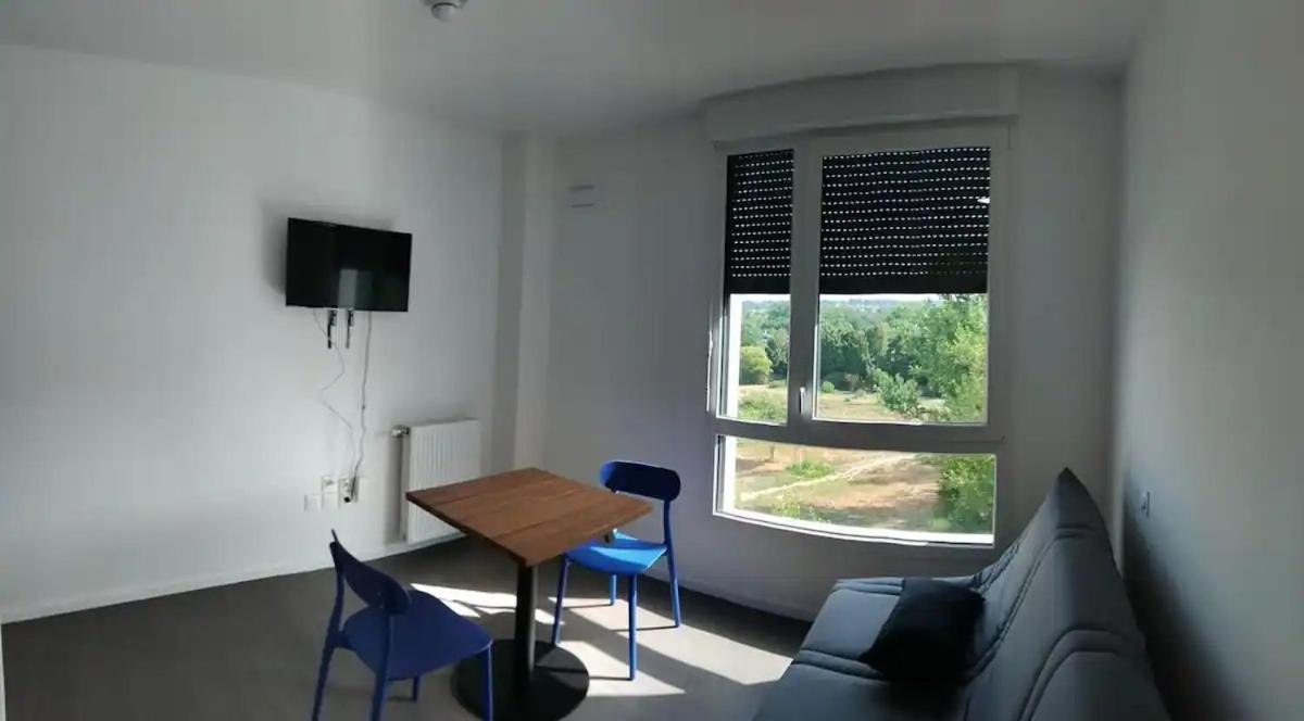 A4-16 Studio Cosy Тулуза Экстерьер фото